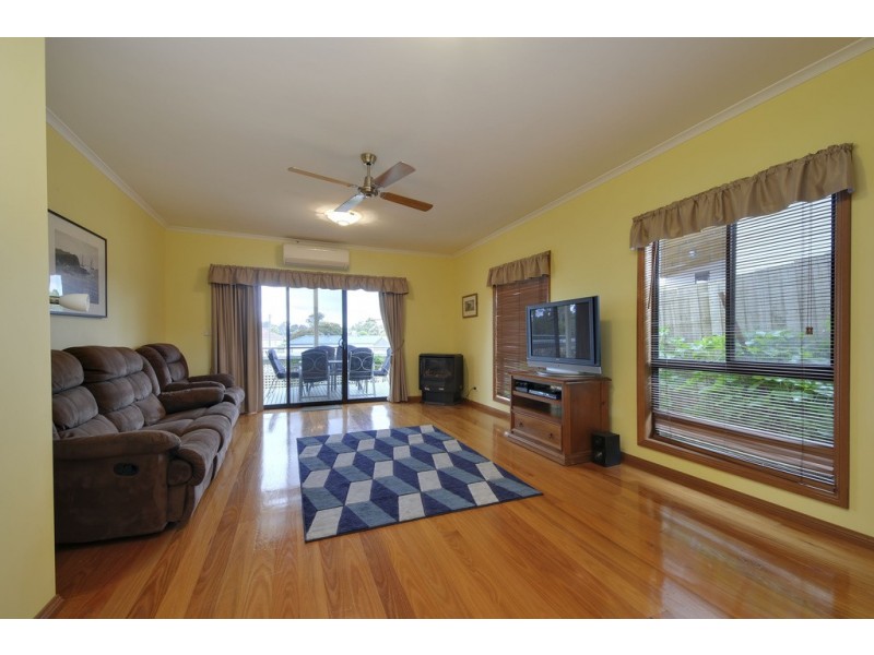 60 Shanahan Parade, Newborough VIC 3825