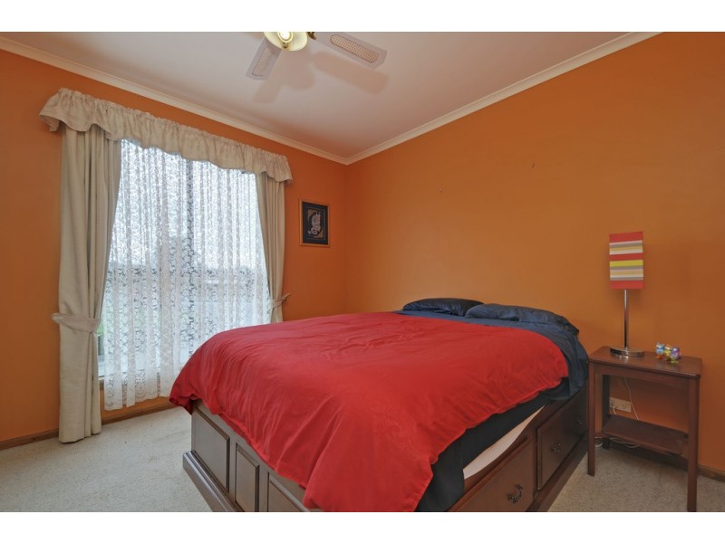 60 Shanahan Parade, Newborough VIC 3825