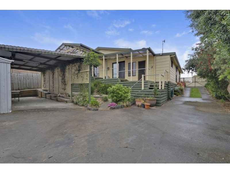 60 Shanahan Parade, Newborough VIC 3825