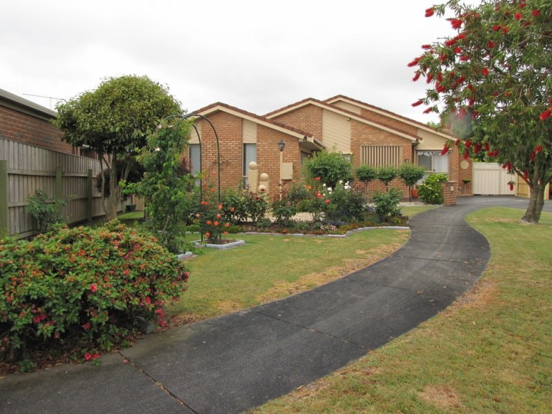 3 Marvin Court, Moe VIC 3825
