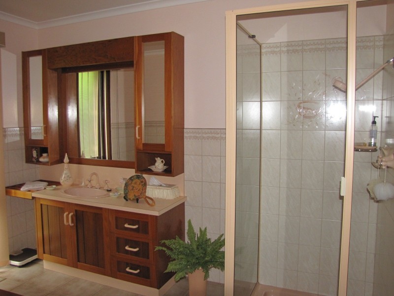 3 Marvin Court, Moe VIC 3825