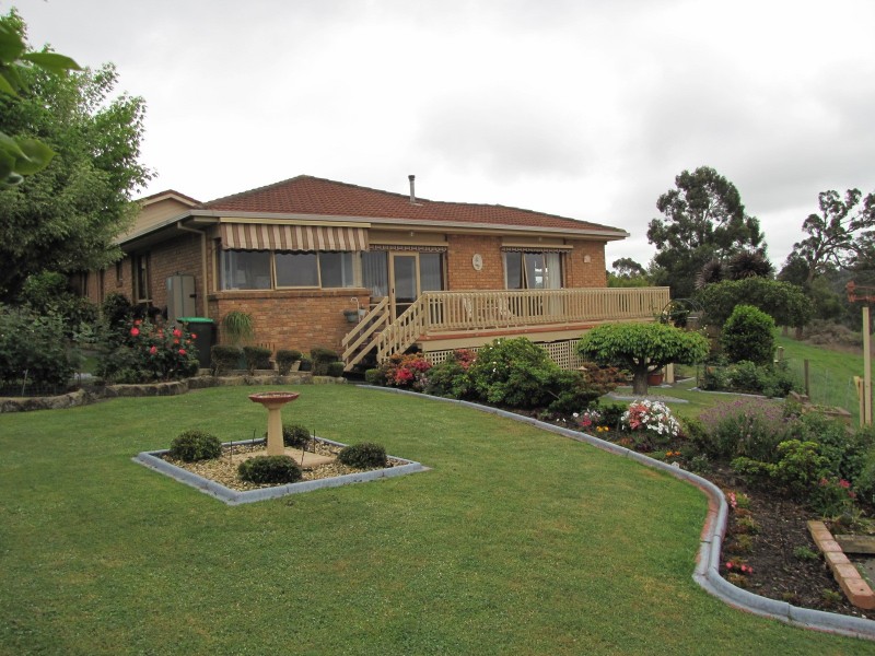 3 Marvin Court, Moe VIC 3825