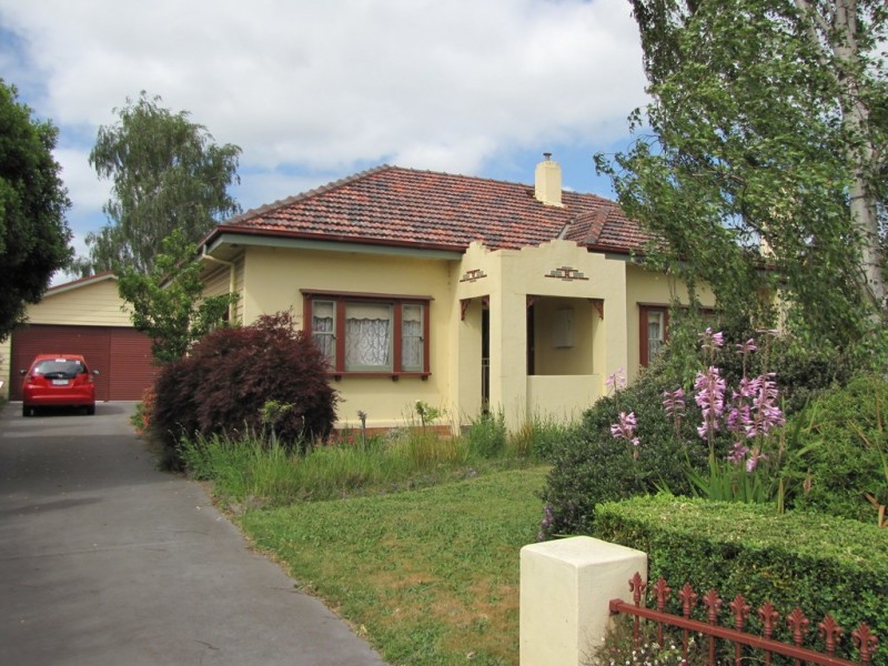 27 Langford Street, Moe VIC 3825