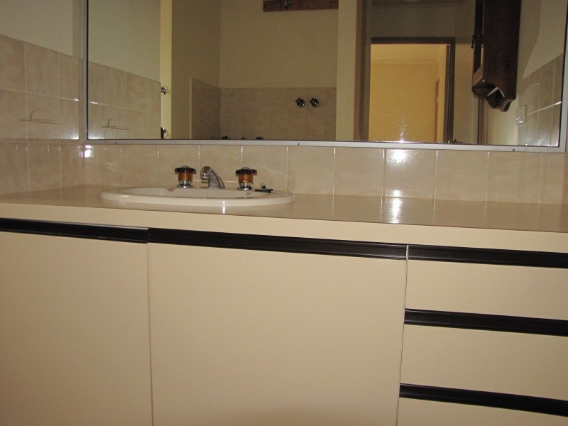 15/15 Burrage Street, Moe VIC 3825