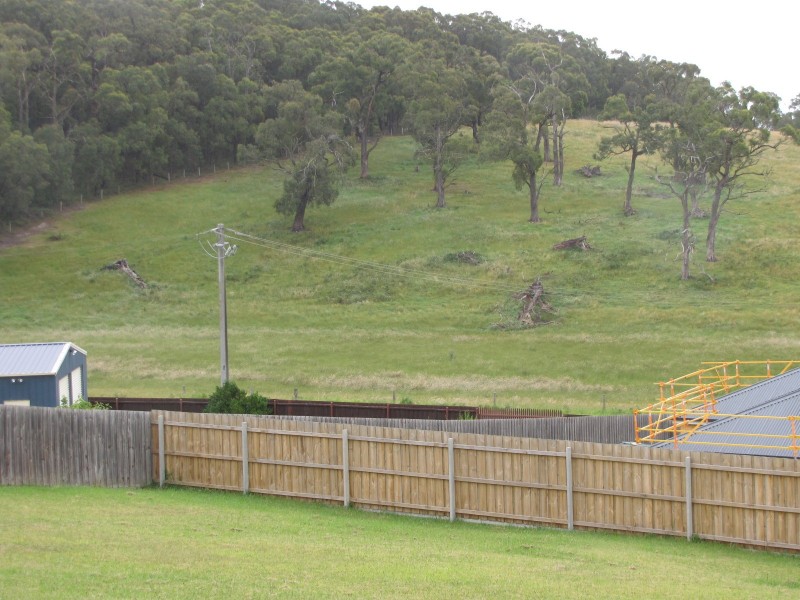 6 Taurus Way, Moe VIC 3825