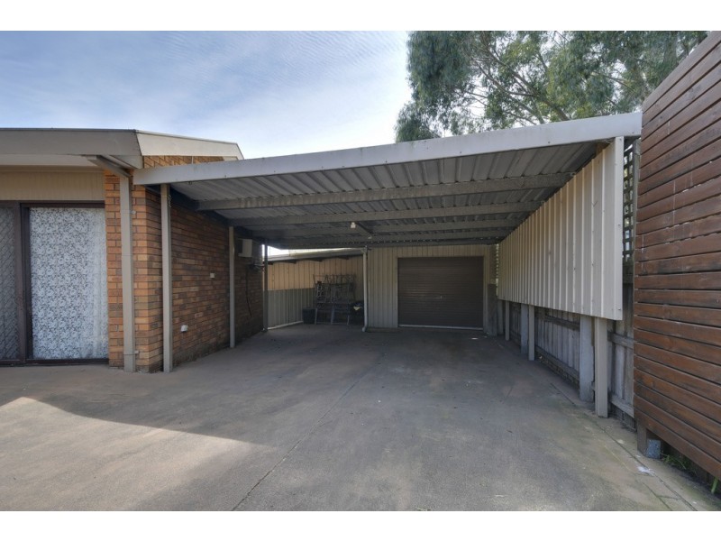 13 McMillan Court, Newborough VIC 3825