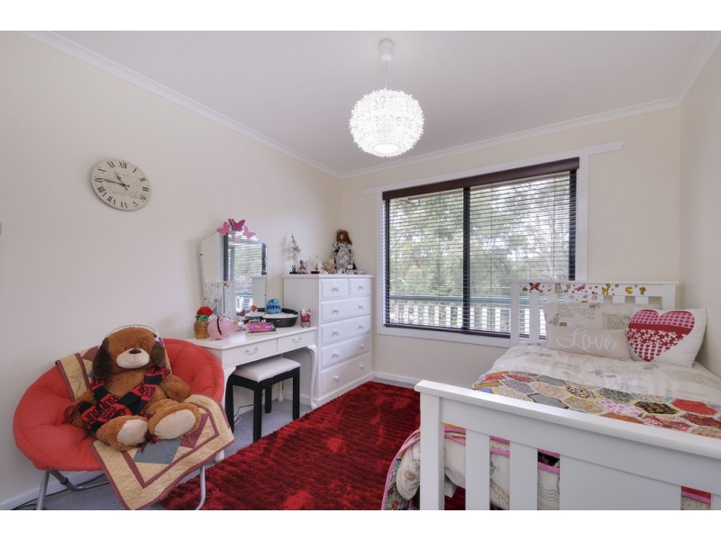 77 Haunted Hills Road, Newborough VIC 3825