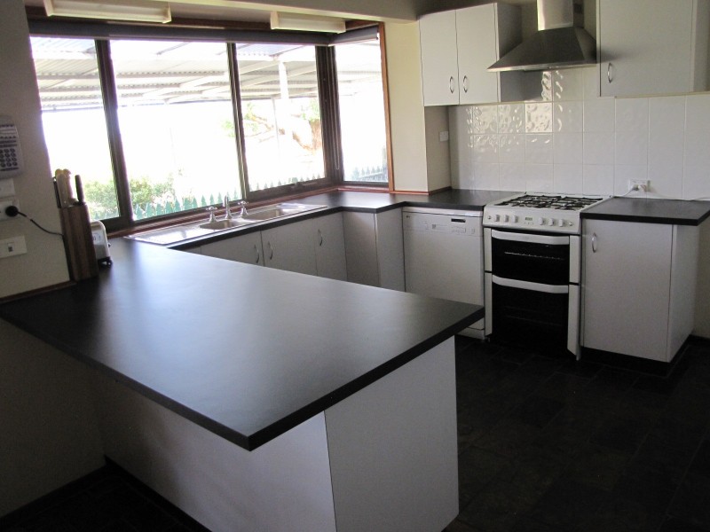 375 McDonalds Track, Hernes Oak VIC 3825