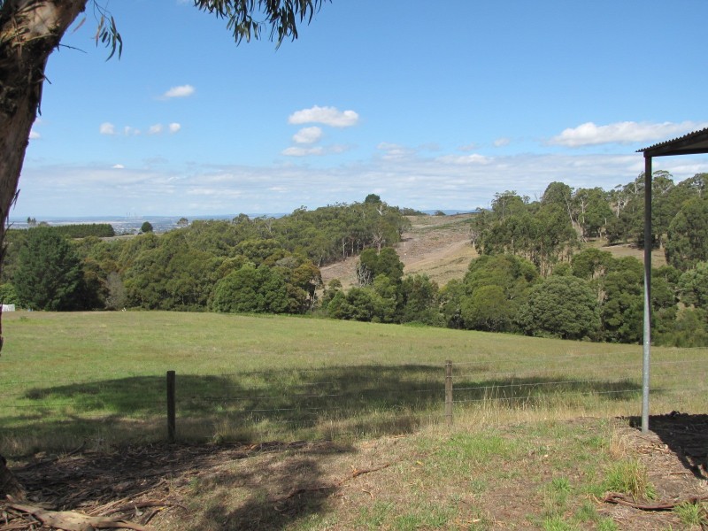 375 McDonalds Track, Hernes Oak VIC 3825