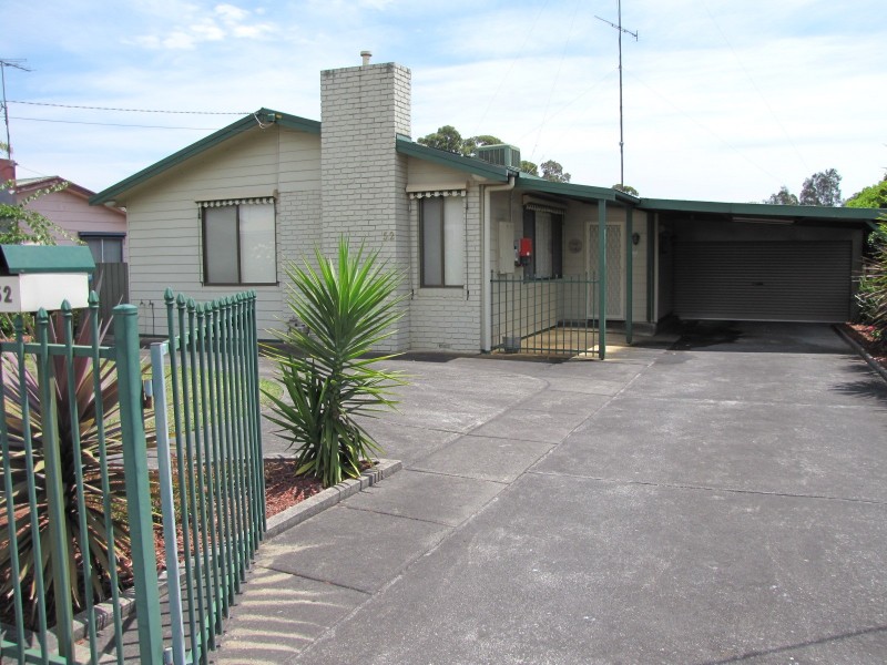 52 Darlimurla Avenue, Newborough VIC 3825