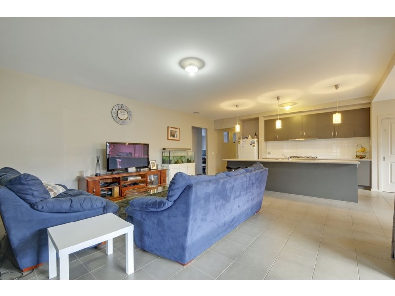 9 Harrison Boulevard, Newborough VIC 3825