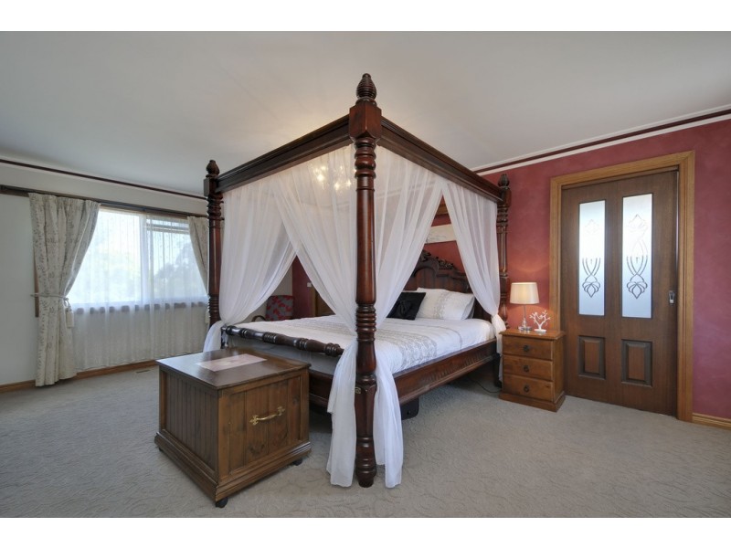 30 Leith Street, Newborough VIC 3825