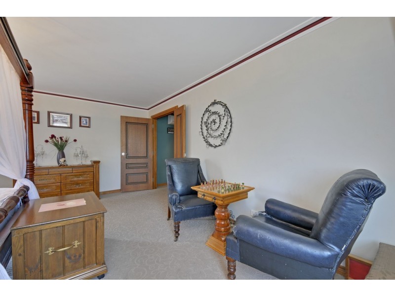 30 Leith Street, Newborough VIC 3825