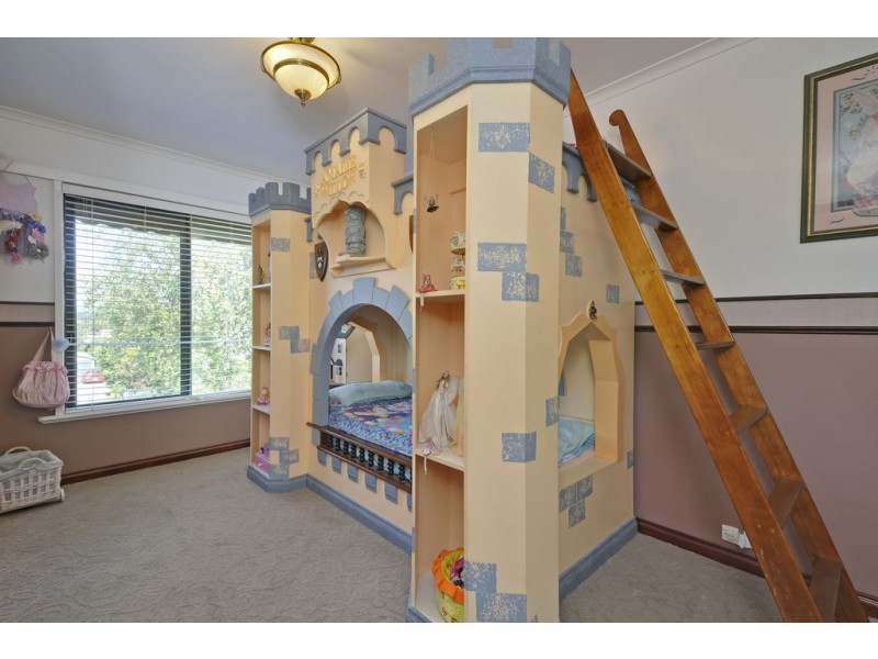 30 Leith Street, Newborough VIC 3825