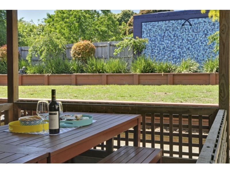 30 Leith Street, Newborough VIC 3825