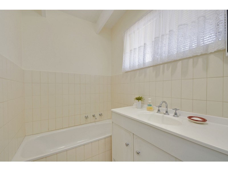 5 Austin Avenue, Moe VIC 3825