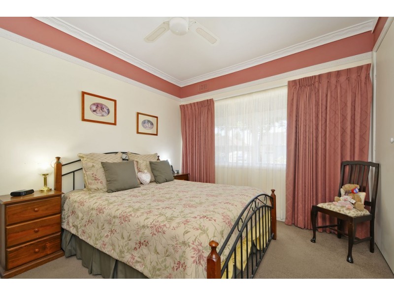 5 Austin Avenue, Moe VIC 3825