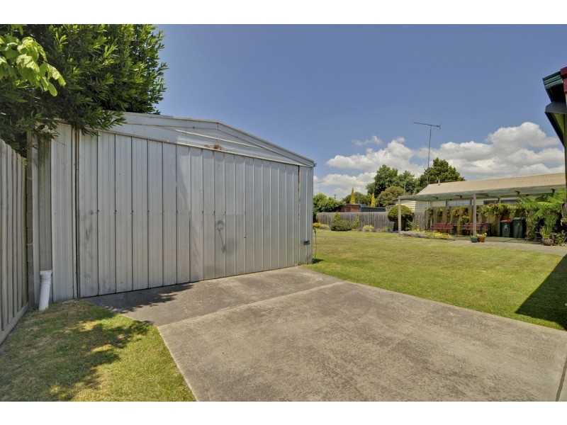 5 Austin Avenue, Moe VIC 3825
