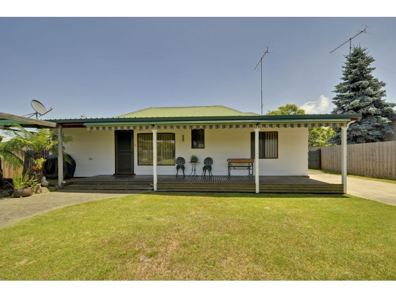 5 Austin Avenue, Moe VIC 3825