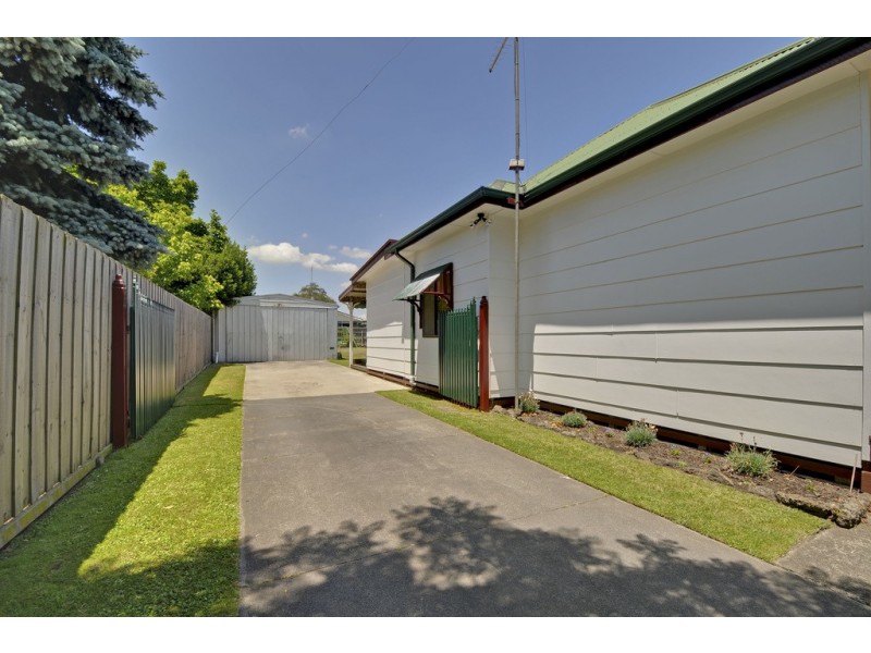 5 Austin Avenue, Moe VIC 3825