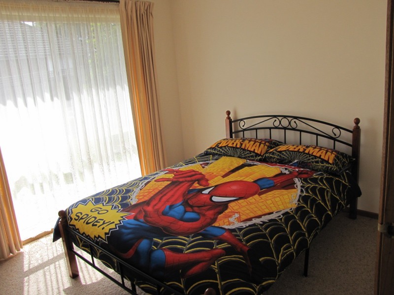 2/25 Monash Rd, Newborough VIC 3825