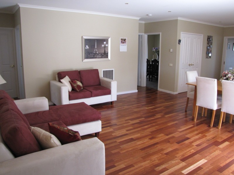 66 Cross St, Newborough VIC 3825