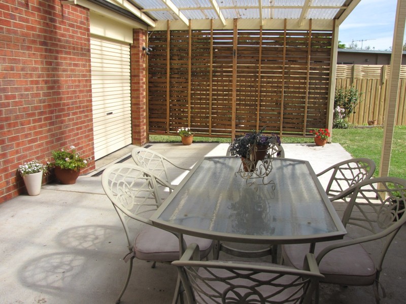 66 Cross St, Newborough VIC 3825