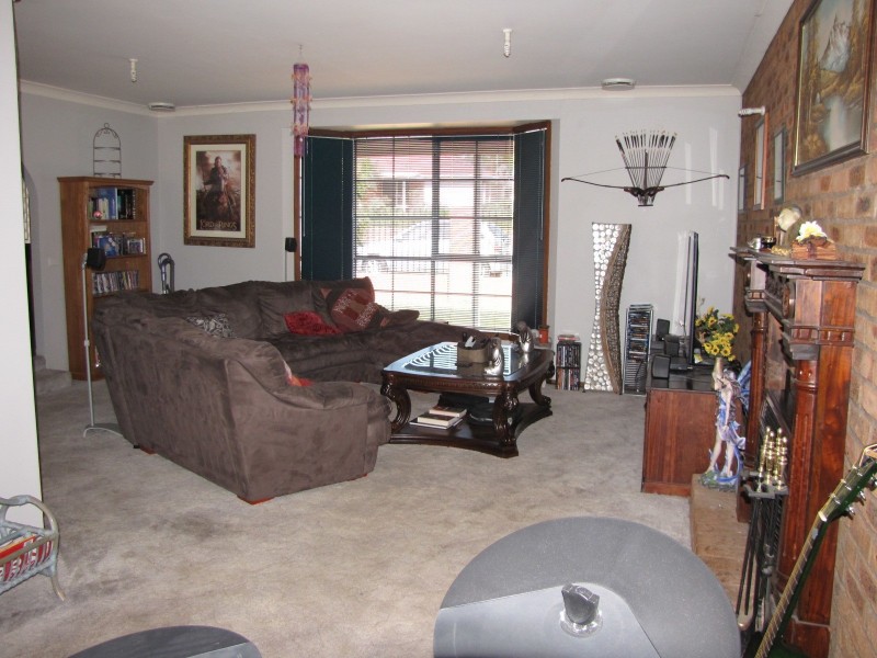 1 Rollo Court, Newborough VIC 3825