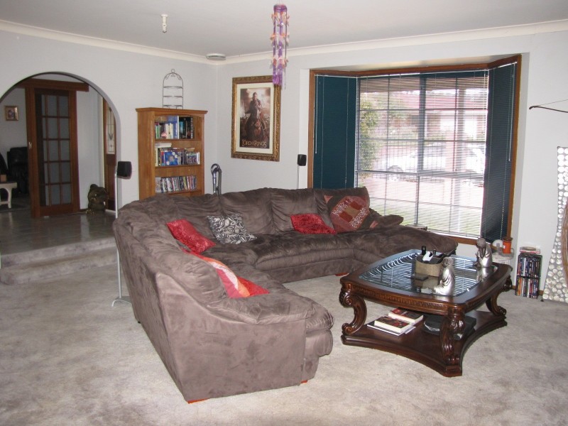 1 Rollo Court, Newborough VIC 3825