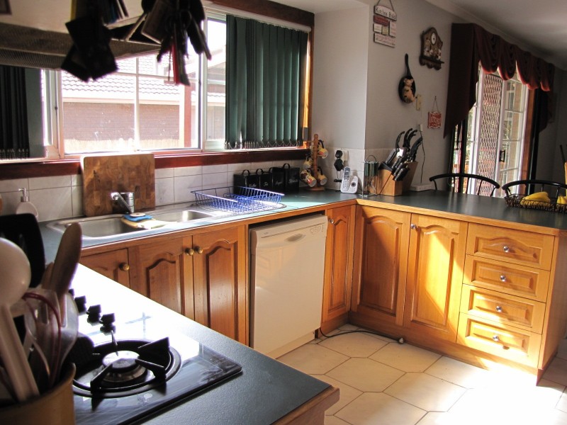 1 Rollo Court, Newborough VIC 3825