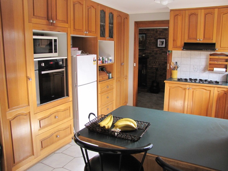 1 Rollo Court, Newborough VIC 3825