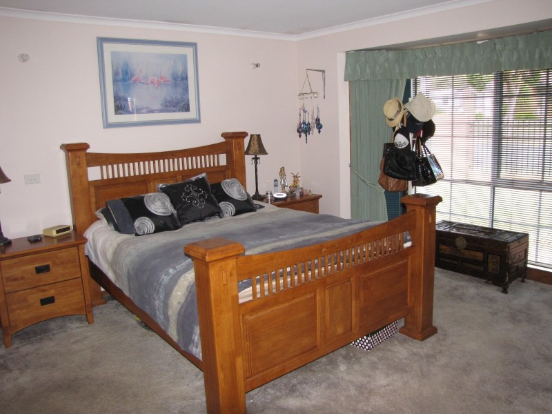 1 Rollo Court, Newborough VIC 3825