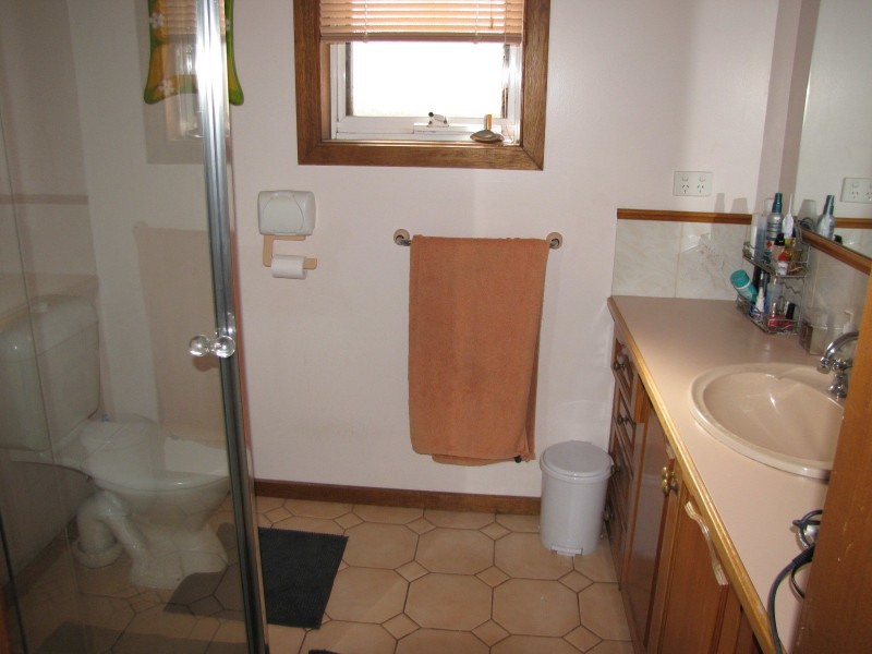 1 Rollo Court, Newborough VIC 3825