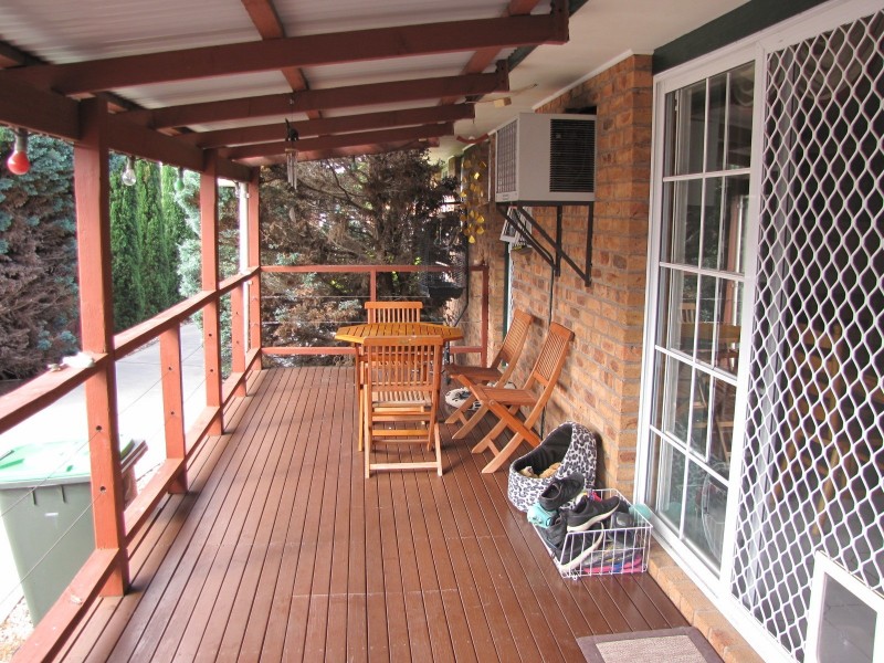 1 Rollo Court, Newborough VIC 3825