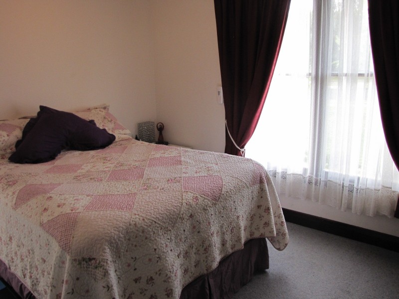 9 Tresswell Ave, Newborough VIC 3825