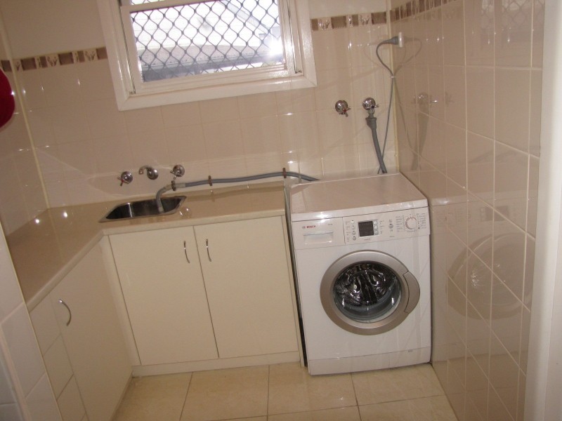 9 Tresswell Ave, Newborough VIC 3825