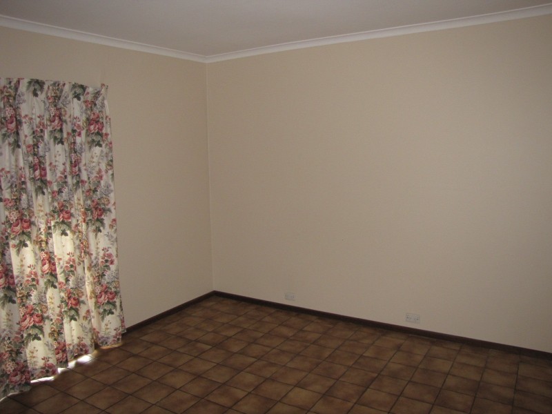 6 Mitchell Court, Moe VIC 3825