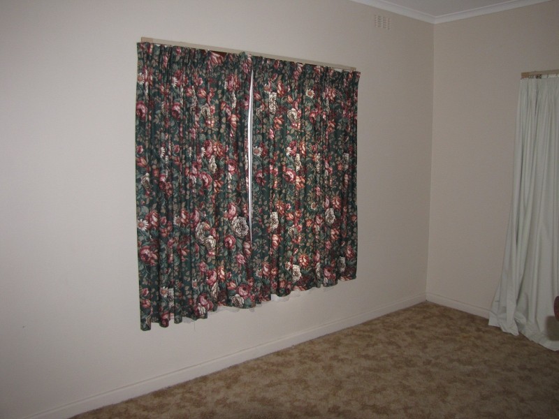 6 Mitchell Court, Moe VIC 3825