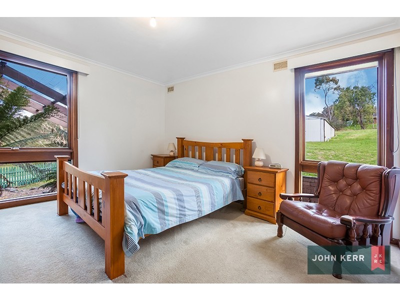 15 Elswyk Road, Moe South VIC 3825