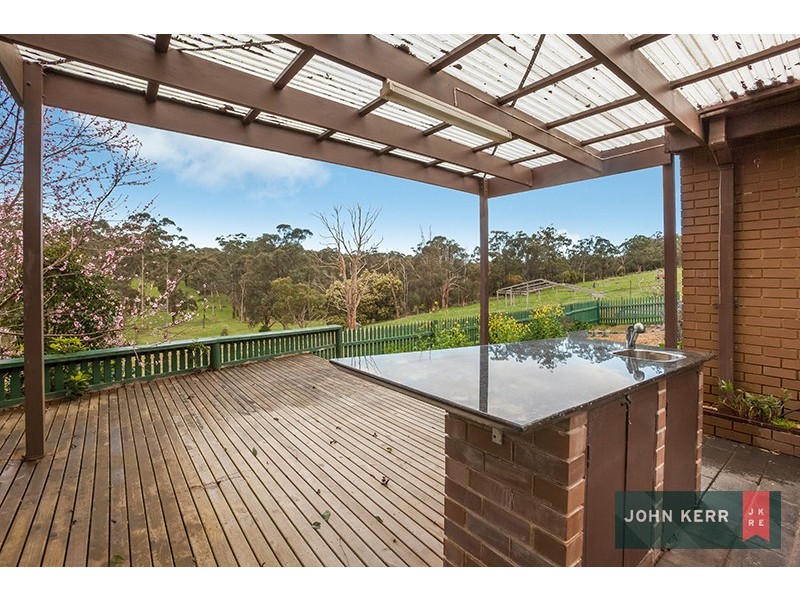 15 Elswyk Road, Moe South VIC 3825