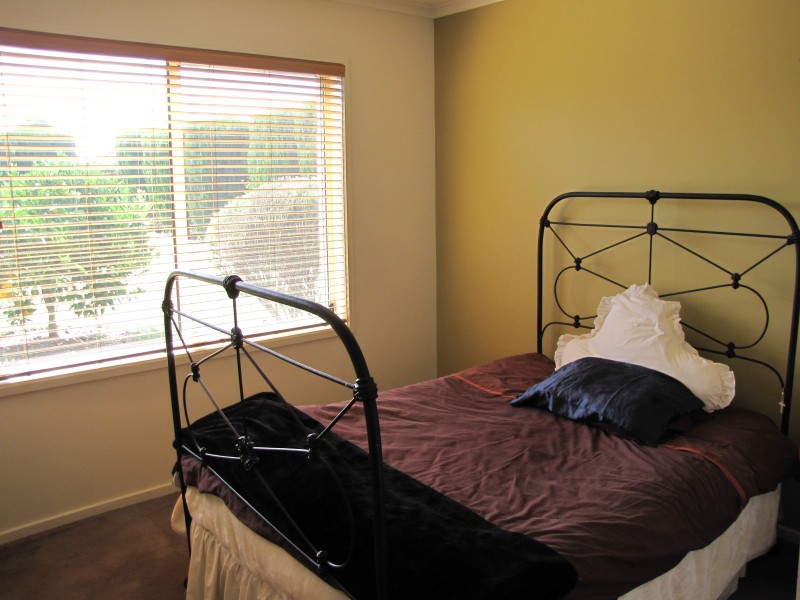 3 Rafter Court, Moe VIC 3825
