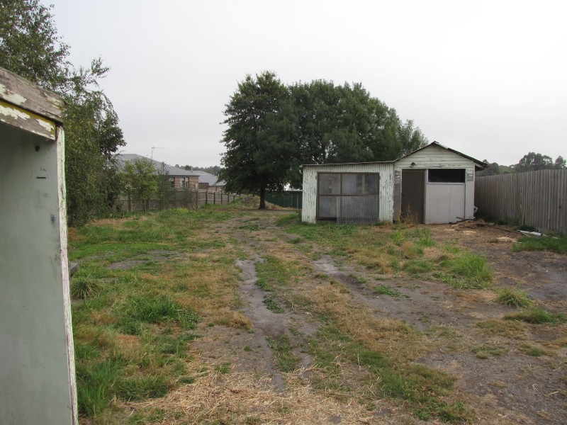 156 Narracan Drive, Newborough VIC 3825