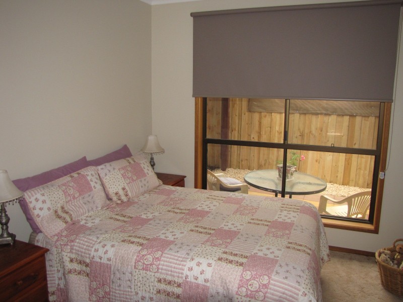 2 Cobb Court, Newborough VIC 3825