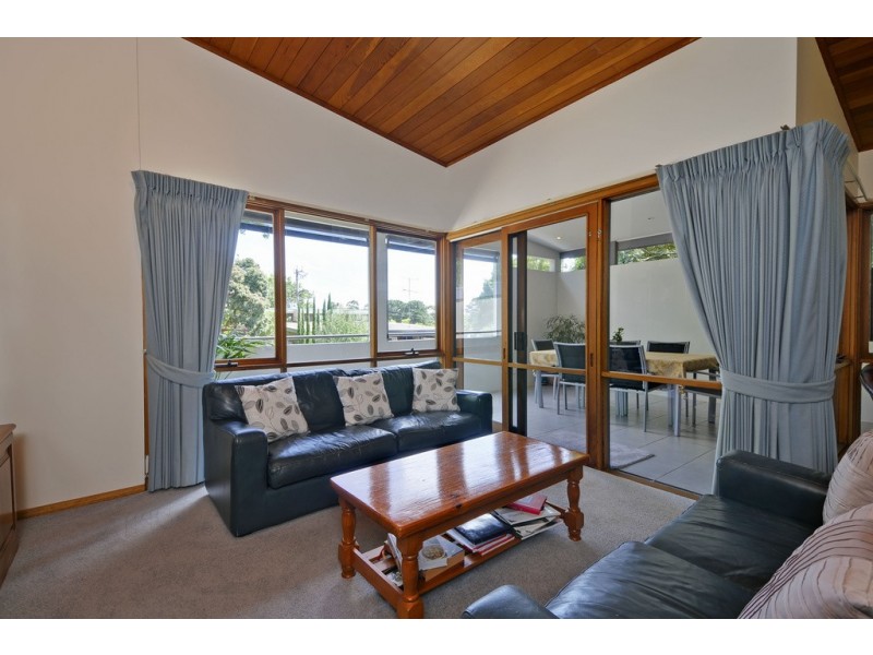 72 Shanahan Parade, Newborough VIC 3825