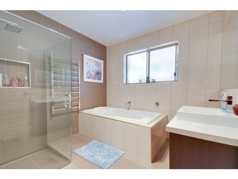 4 Billingsley Court, Moe VIC 3825