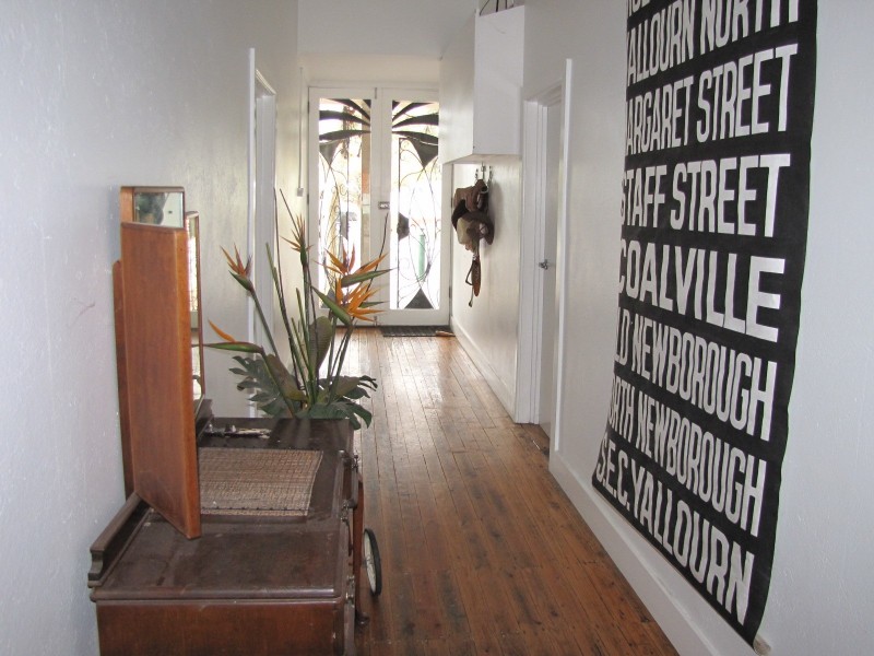 9-11 Rutherglen Road, Newborough VIC 3825