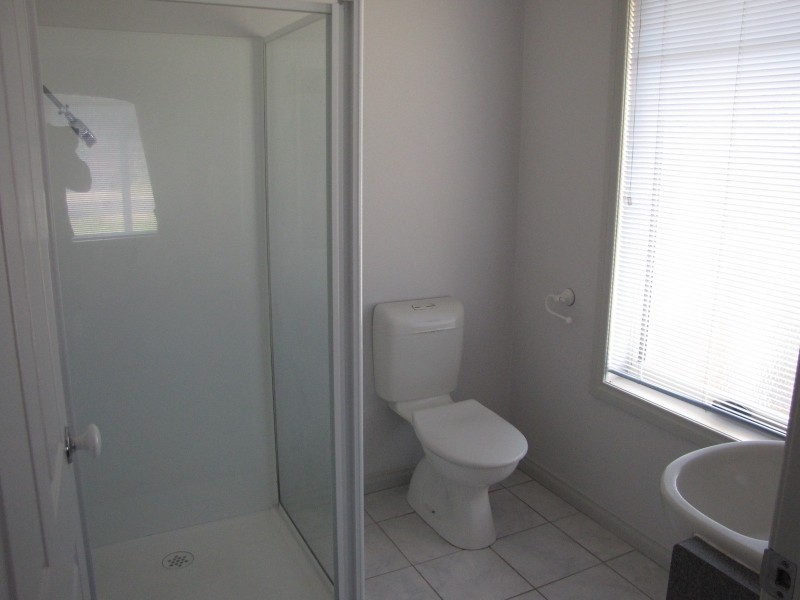 10 Valley Court, Newborough VIC 3825