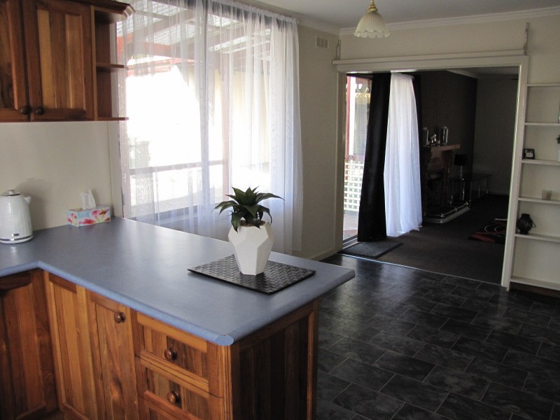 1 Yinnar Street, Newborough VIC 3825
