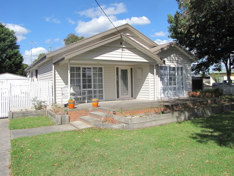 1A Austin Avenue, Moe VIC 3825