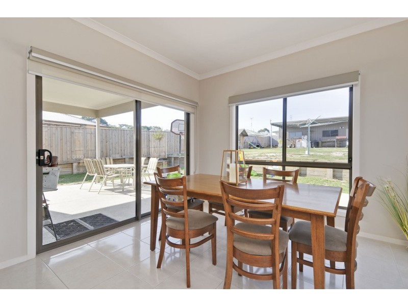 11 Discovery Boulevard, Moe VIC 3825